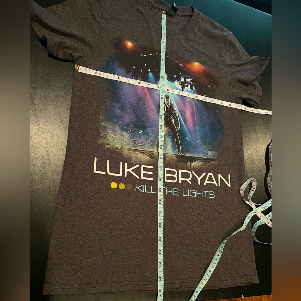 Luke Bryan 2016 Kill The Lights Tour T-Shirt - Picture 4 of 6
